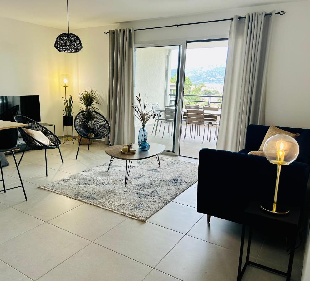 Sognu Di Serena - Superbe Appartement Avec Parking Gratuit Sur Place ปอร์โต-เวคคีโอ ภายนอก รูปภาพ